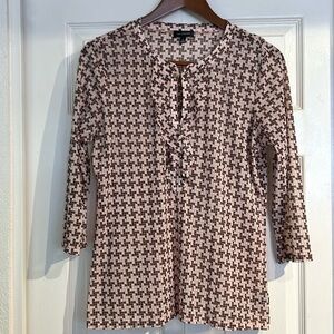 Limited Blouse Ruffled 3/4 sleeves